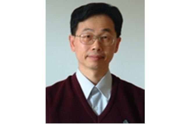 黃遠東 (Yang-Tung Huang) 教授